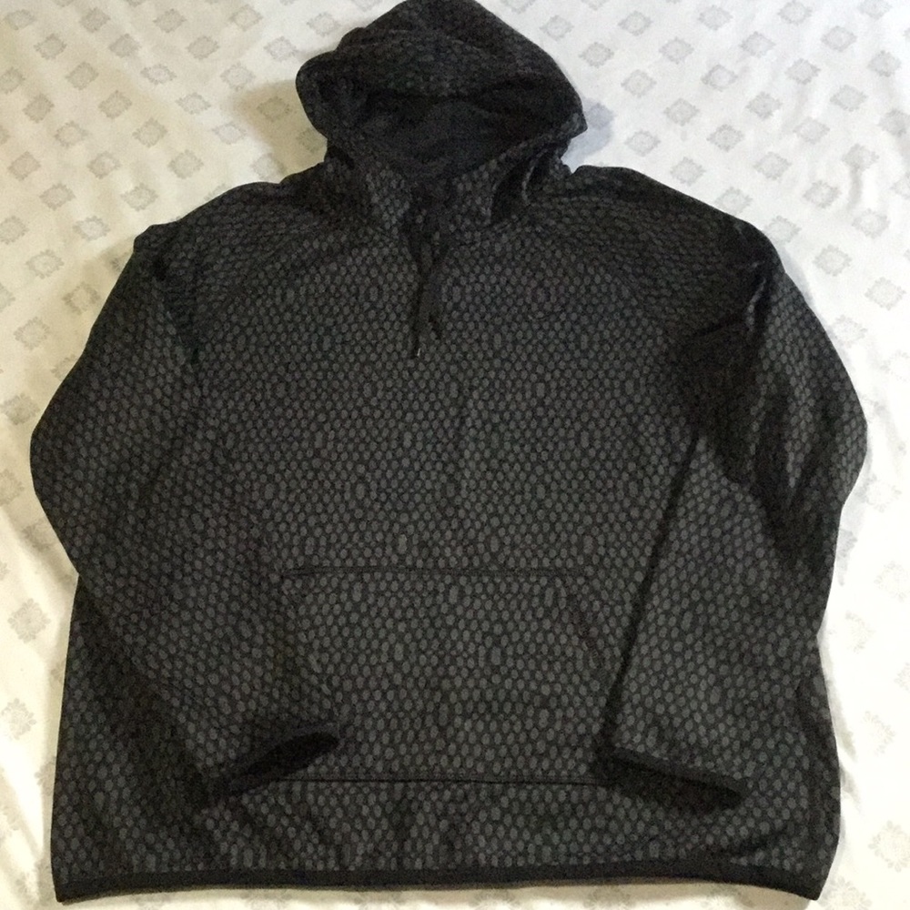 NIKE THERMA-FIT Women’s Large Sweatshirt